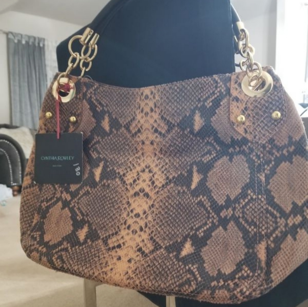 CYNTHIA ROWLEY LEATHER SNAKESKIN TOTE HANDBAG